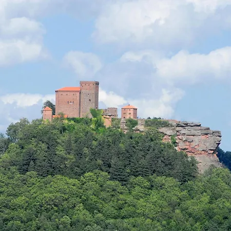 Zur Angenehmen Gegend شقة