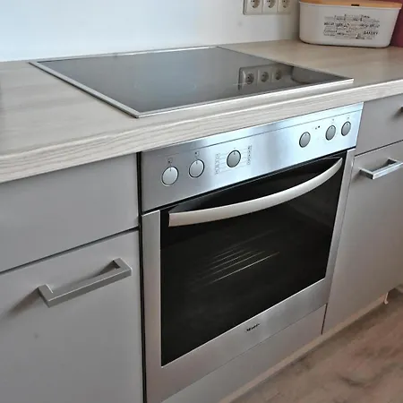 Zur Angenehmen Gegend آنفايلار آم تريفلز